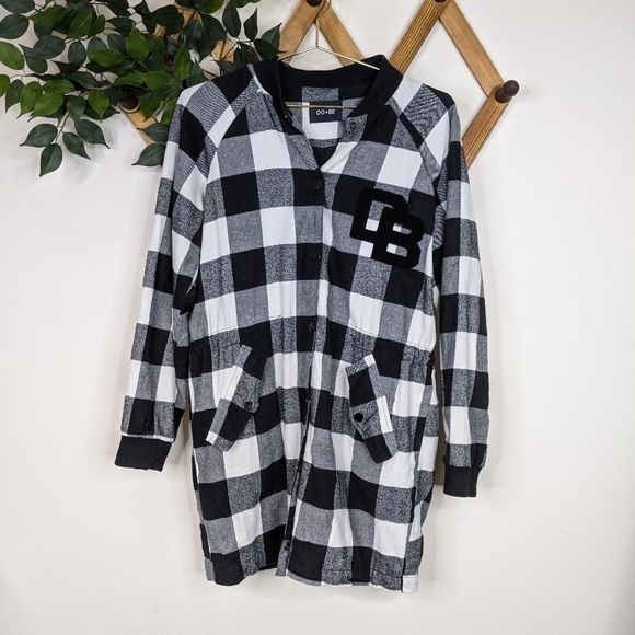Do+Be Plaid Varsity Buffalo Plaid Shacket Sweater Coat - Picture 3 of 10